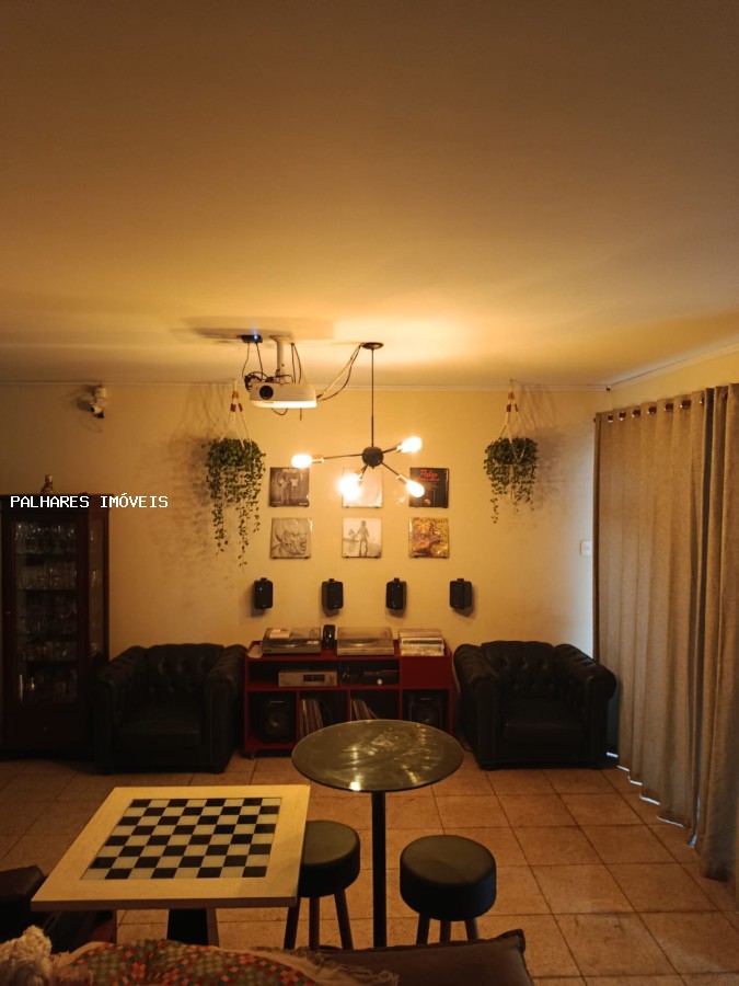 Apartamento à venda com 4 quartos, 1 suíte, 1 vaga e 250m² no Centro, Uberaba (MG) — foto 19 de 25