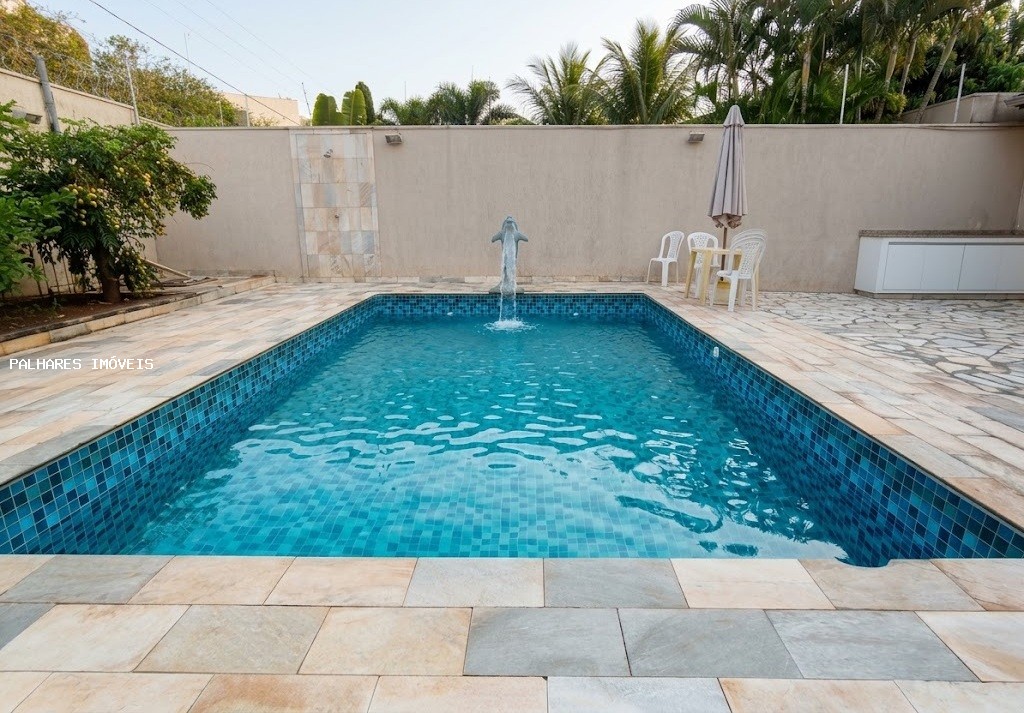 Casa à venda com 1 quarto, 1 banheiro, 6 vagas e 300m² no PARQUE DO MIRANTE, Uberaba (MG) — foto 2 de 11