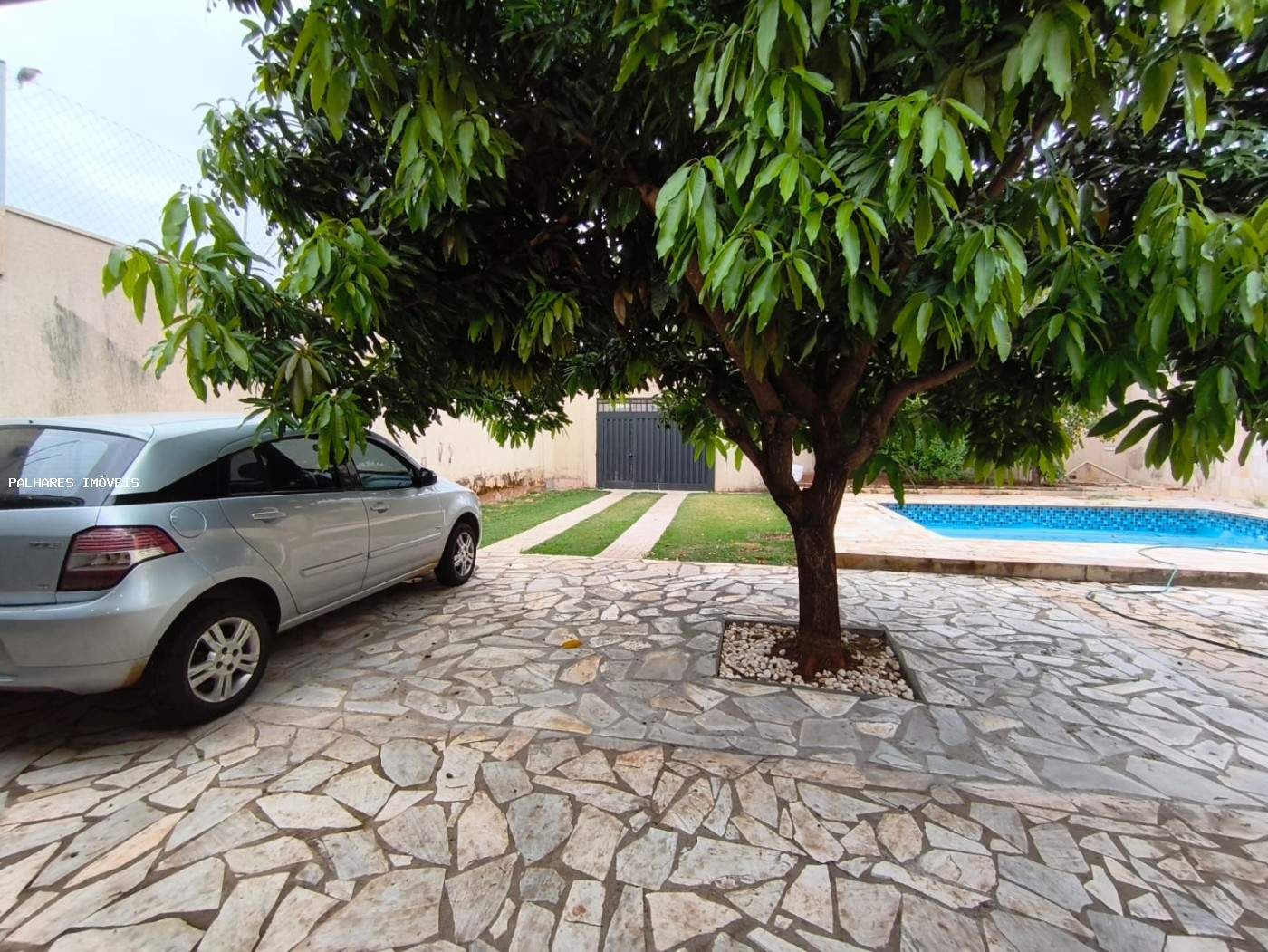 Casa à venda com 1 quarto, 1 banheiro, 6 vagas e 300m² no PARQUE DO MIRANTE, Uberaba (MG) — foto 8 de 11