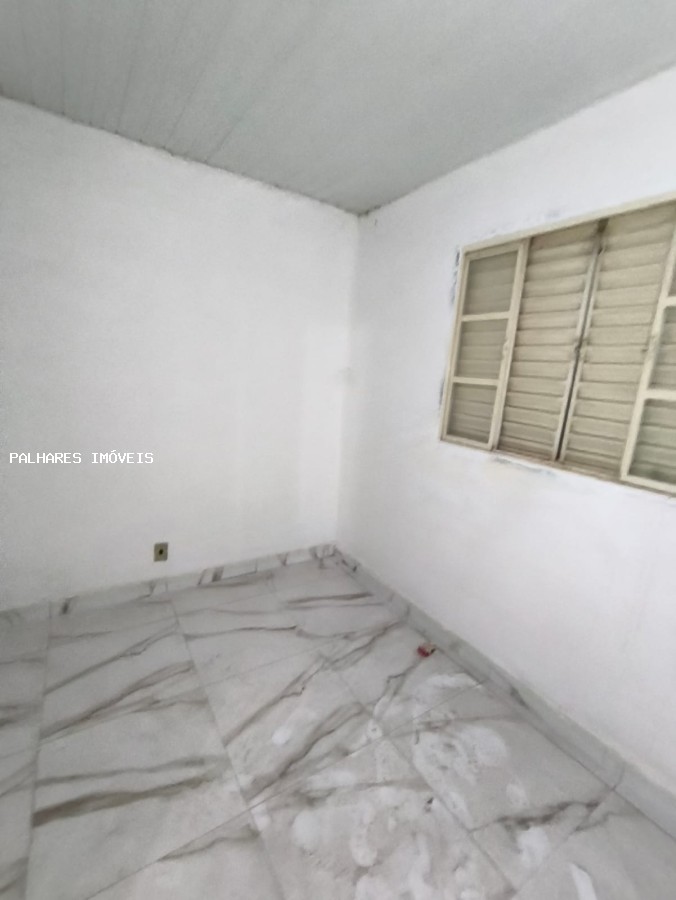 Casa à venda com 2 quartos, 4 vagas e 200m² no GIRASSOIS, Uberaba (MG) — foto 13 de 14