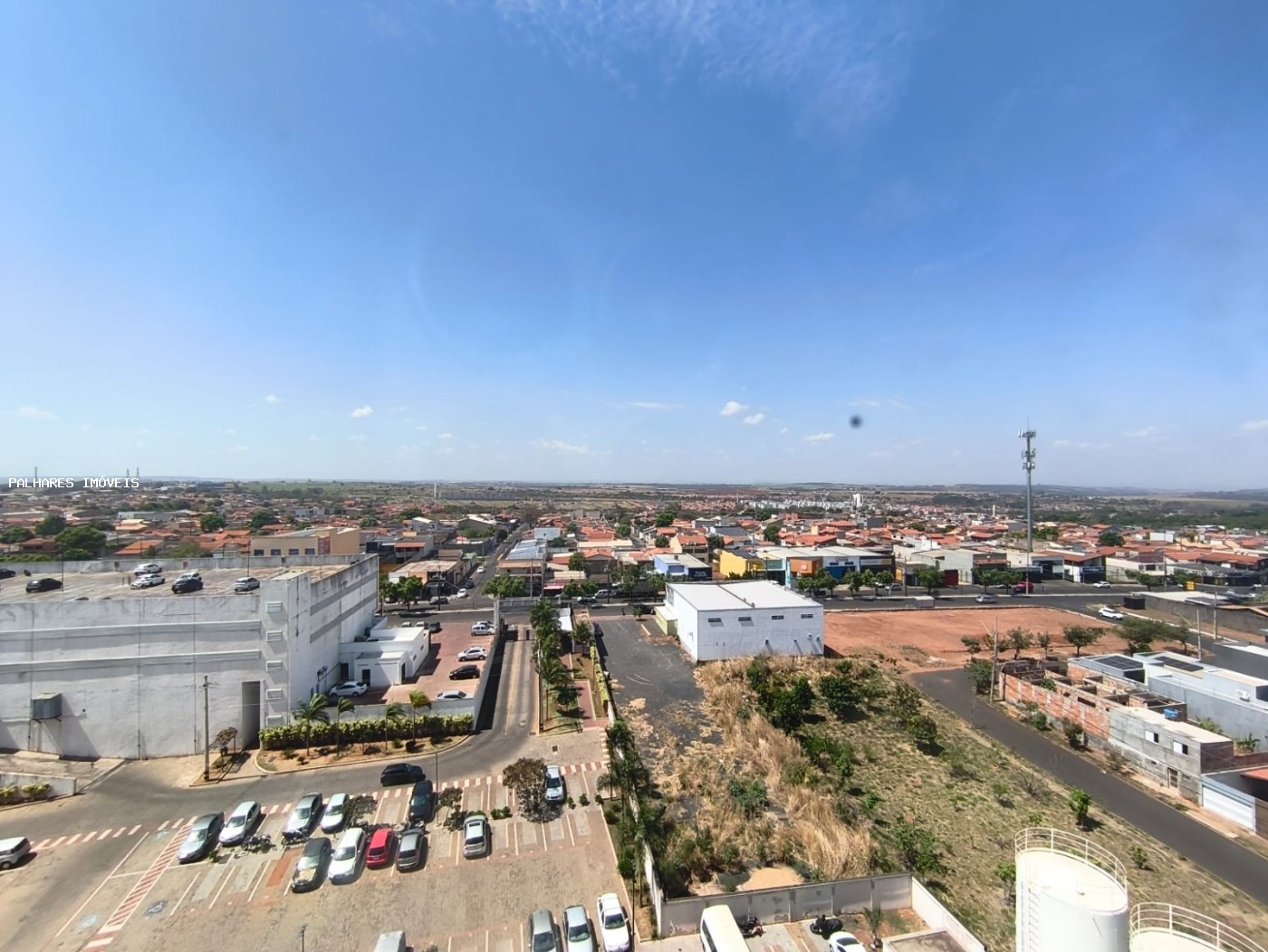 Apartamento à venda com 2 quartos, 1 banheiro, 1 vaga e 50m² no jardim Libânio, Uberaba (MG) — foto 23 de 25