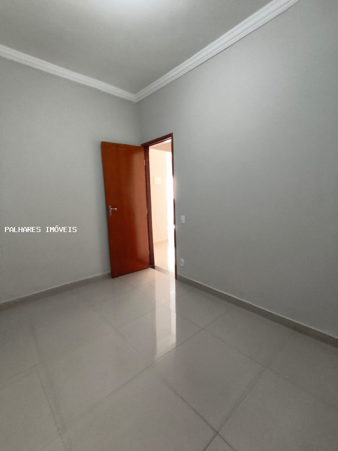 Casa à venda com 3 quartos, 2 suítes, 3 vagas e 252m² no LARANJEIRAS, Uberaba (MG) — foto 20 de 26