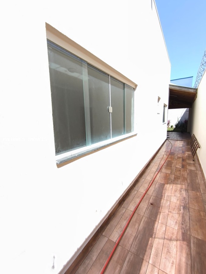 Casa à venda com 3 quartos, 2 suítes, 3 vagas e 252m² no LARANJEIRAS, Uberaba (MG) — foto 17 de 26