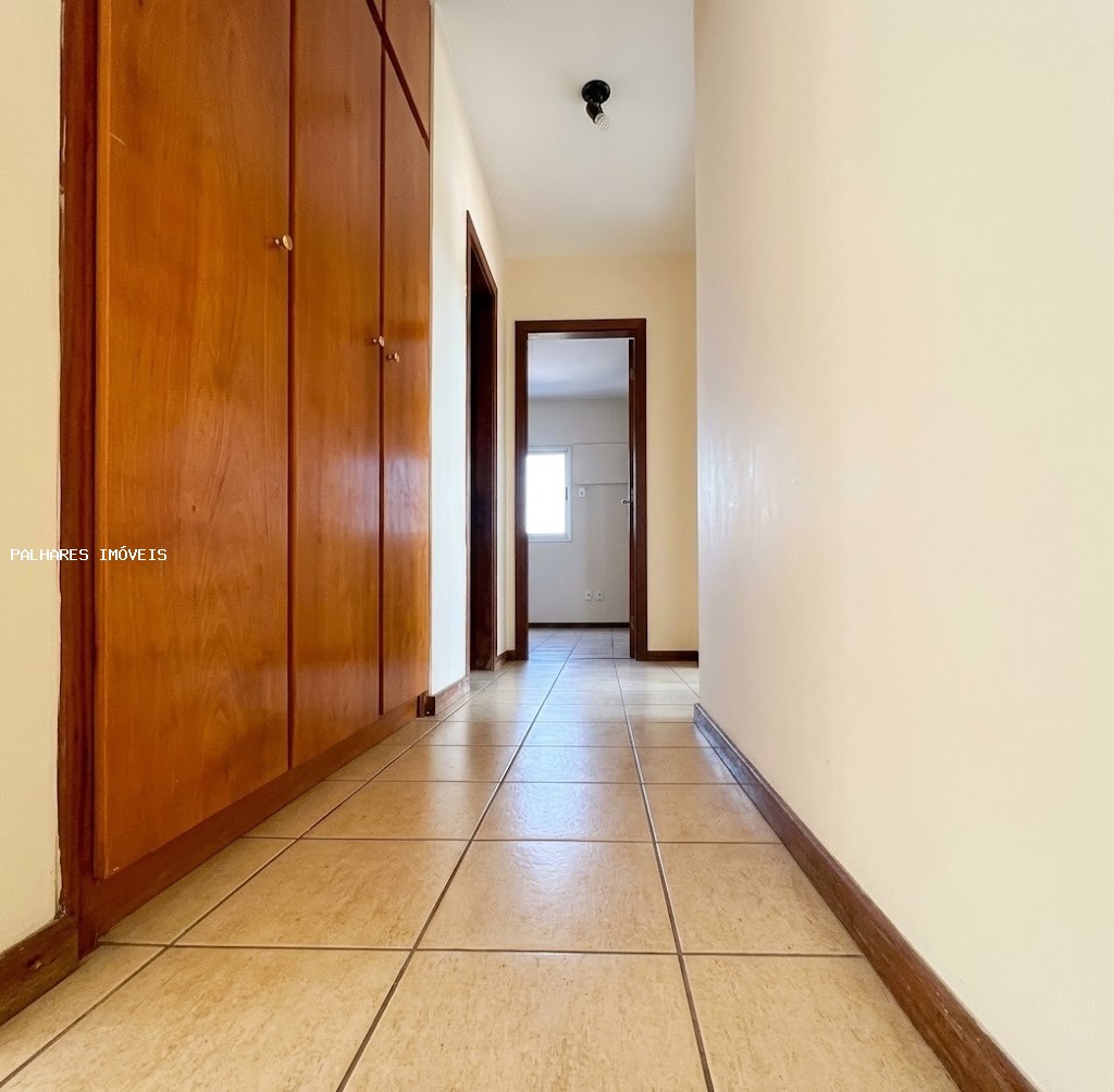 Apartamento à venda com 3 quartos, 1 suíte e 1 vaga no SANTA MARIA, Uberaba (MG) — foto 5 de 9