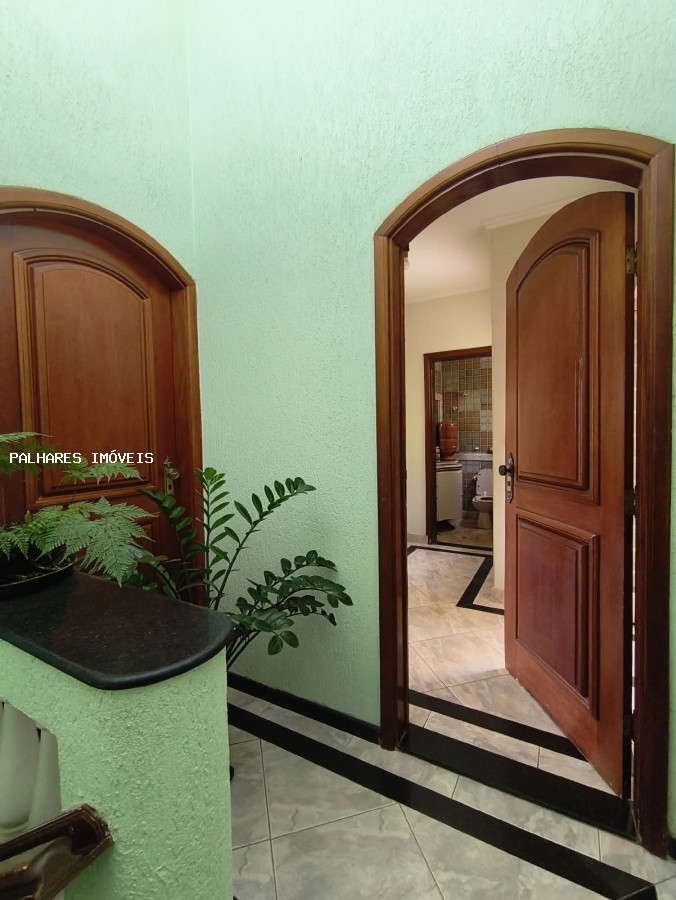 Comercial à venda com 5 banheiros, 3 vagas e 352m² no LEBLOM, Uberaba (MG) — foto 6 de 30