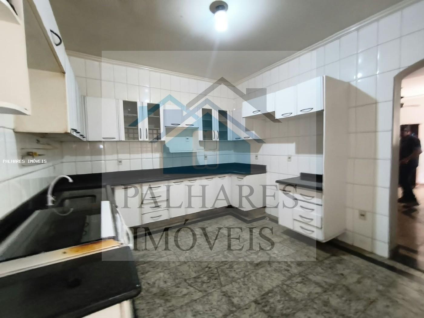 Comercial à venda com 5 banheiros, 3 vagas e 352m² no LEBLOM, Uberaba (MG) — foto 23 de 30